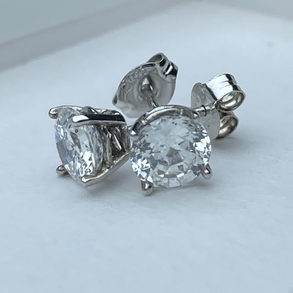 Earrings 7